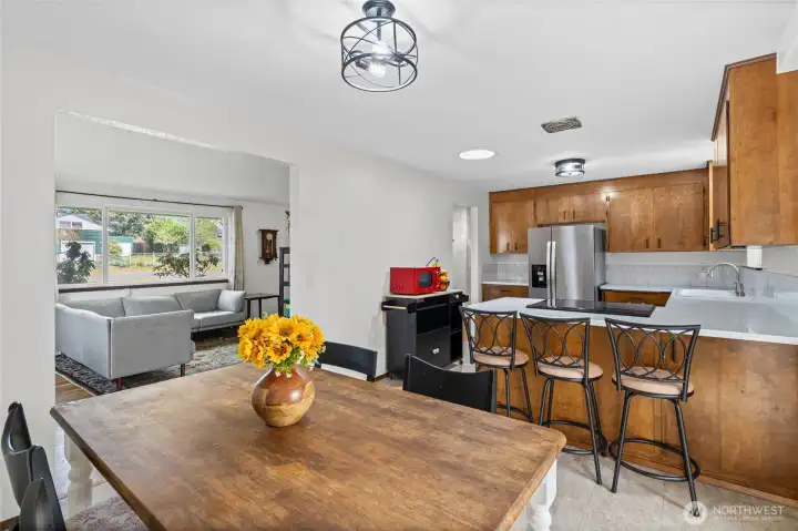 Great view of the additional seating at the breakfast bar.