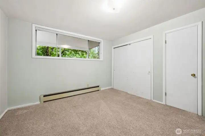 Bedroom 5 (Downstairs)