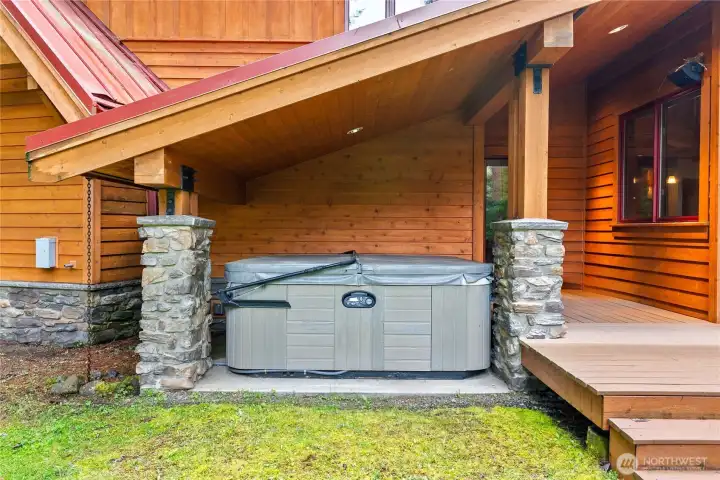 Covered hot tub for year-round enjoyment in all seasons