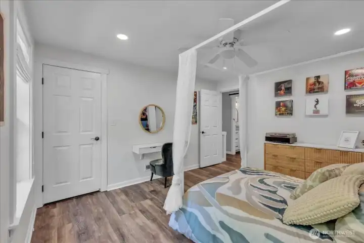 Another angle of bedroom 2.