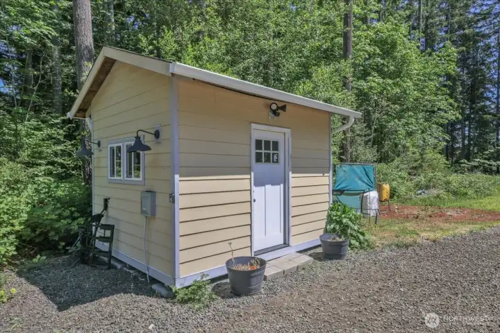 Need more office space? This exterior office is fully complete with power.
