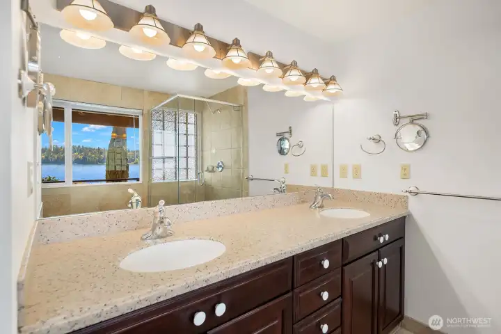 Full primary bathroom with dual sinks and separate water closet.