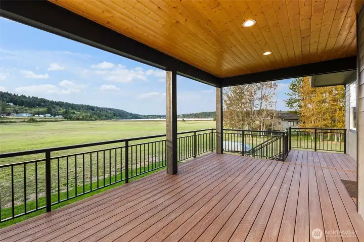 & a separate covered deck off the backside of the home!