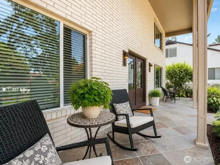 Welcome to Oakbrook-where timeless design, golf course views and exceptional indoor-outdoor living come together.