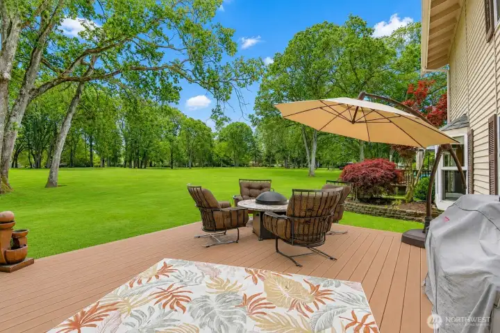 Expansive composite deck is perfect for entertain.