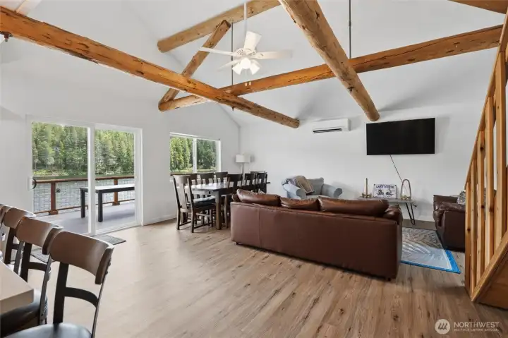 Huge great room with vaulted ceilings.  Mini split for heating and cooling.