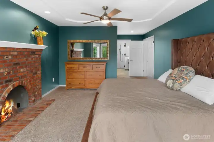 Primary with walk in closet