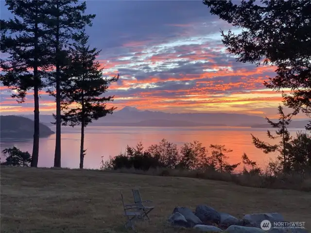 Amazing sunrises and sunsets