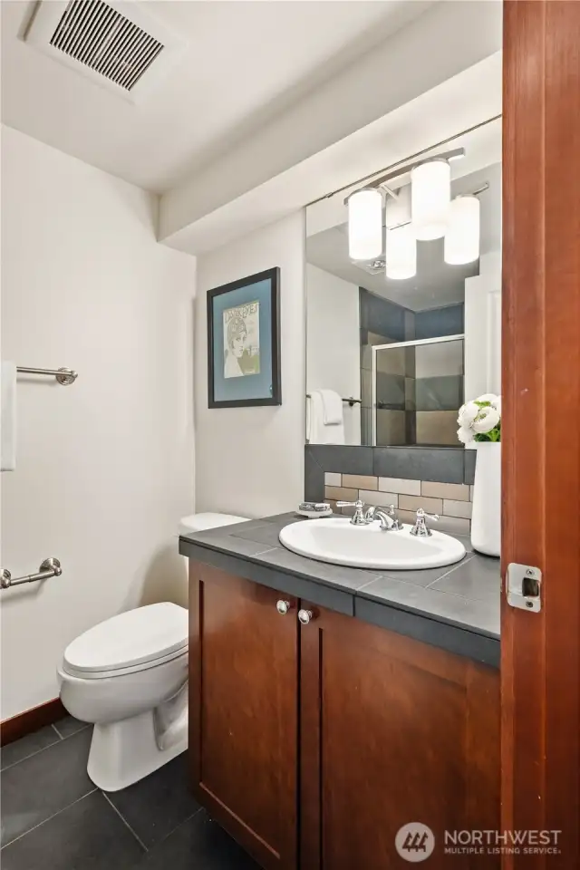 3/4 bath on entry level