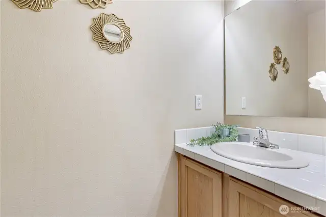 HALF BATH MAIN LEVEL