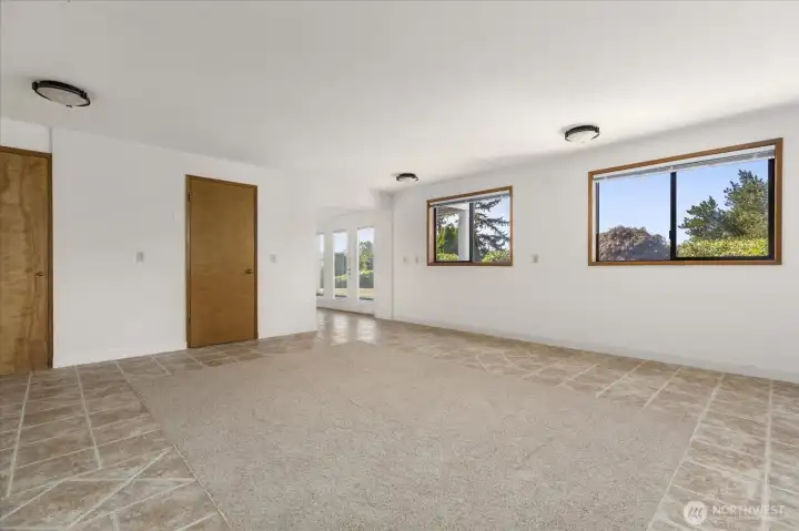 Lower level family room (unstaged)