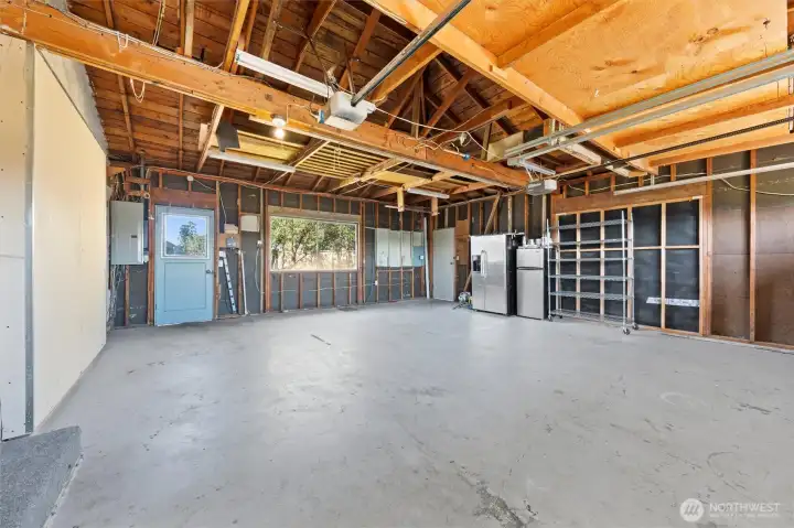 extra deep and wide 2 car garage