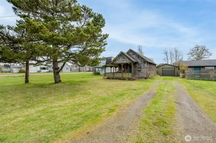 spacious, flat, 50x100 lot located in the city limits of Long Beach.