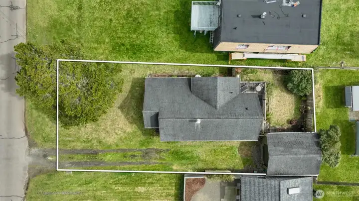 spacious, flat, 50x100 lot located in the city limits of Long Beach.