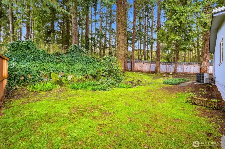 Peaceful green space and fully fenced