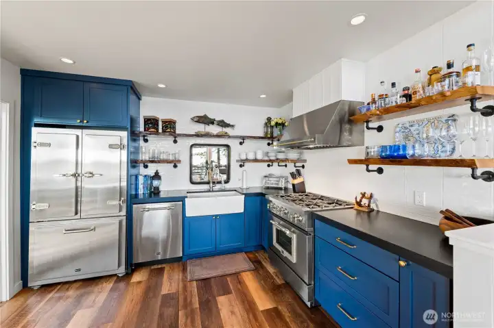 Kitchen Main