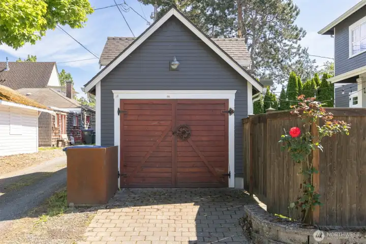 Garage