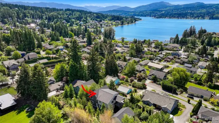 Welcome to 4417 E Oregon St located in the Silver Beach neighborhood
