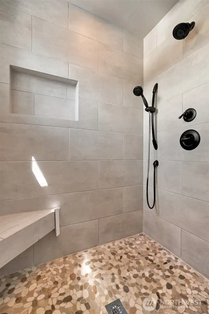 Primary shower