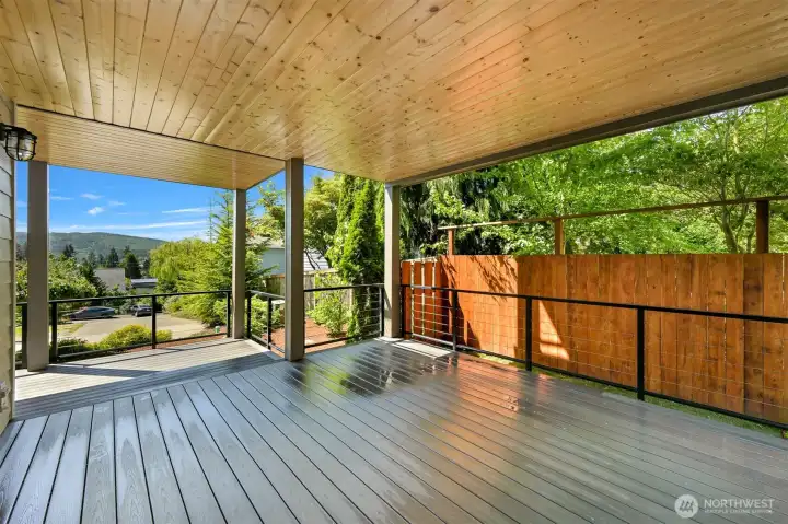 Lower deck from
