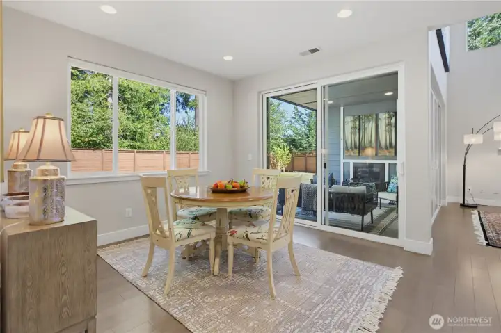 Outside, inside, inside-out. Fantastic connection to outdoor living! Outside, inside, inside-out. Fantastic connection to outdoor living!