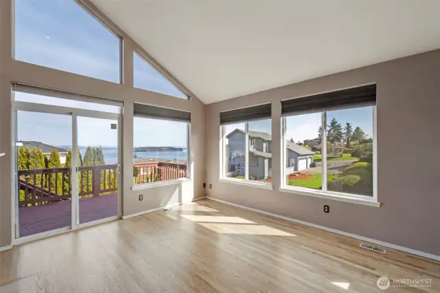 The other living space with an access to the deck.