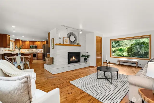 Ideal flow between spaces on the main floor, allowing for entertaining and sight lines while still offering some separation.