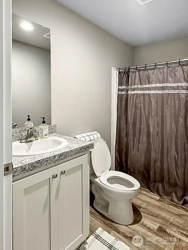 Bathroom 2