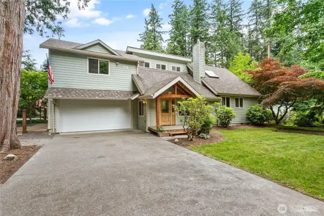 Welcome to 59 Lake Louise Drive