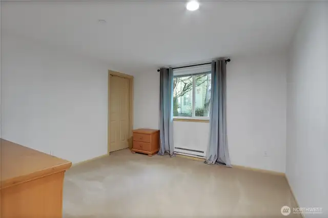 2nd Room