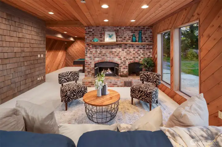 Just imagine gatherings here!