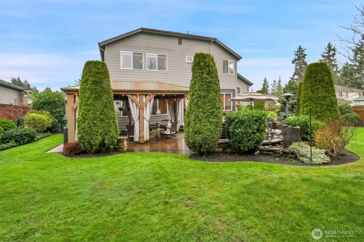 Spacious and level backyard!