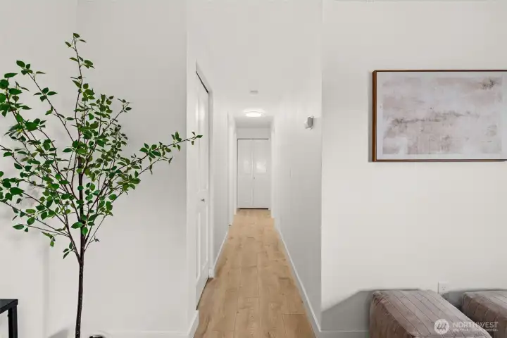 Hallway to bedrooms.