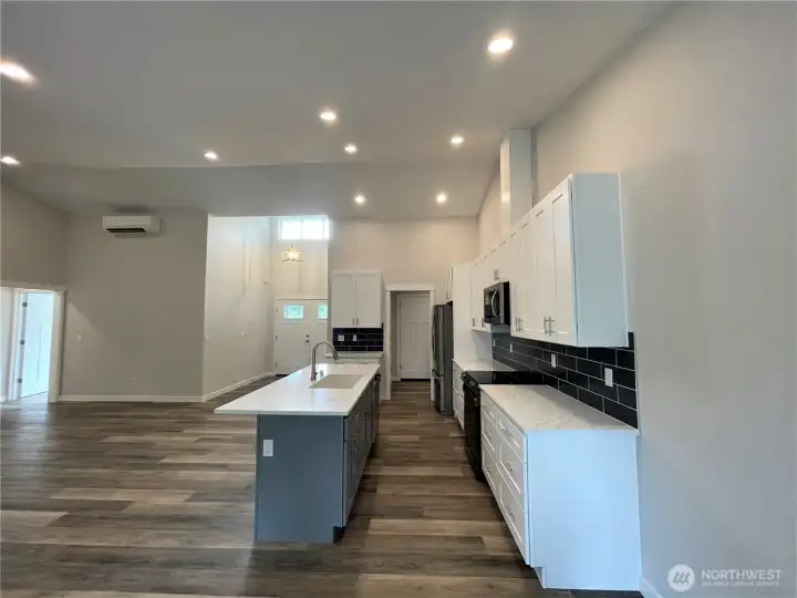 All pictures of previous build to depict features and quality