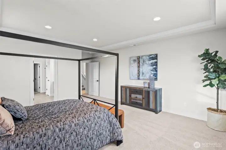 This image depicts a previously built model home for illustrative purposes only. The actual property being offered may differ in design, finishes, and features.