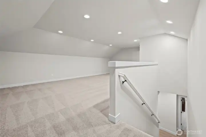 This image depicts a previously built model home for illustrative purposes only. The actual property being offered may differ in design, finishes, and features.