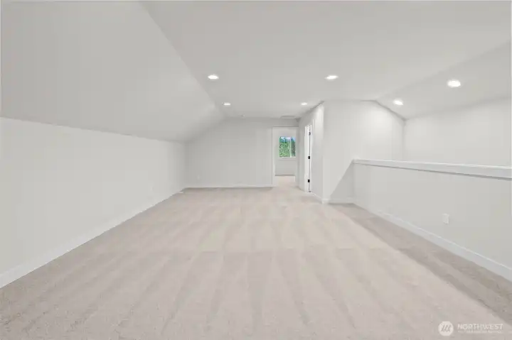 This image depicts a previously built model home for illustrative purposes only. The actual property being offered may differ in design, finishes, and features.