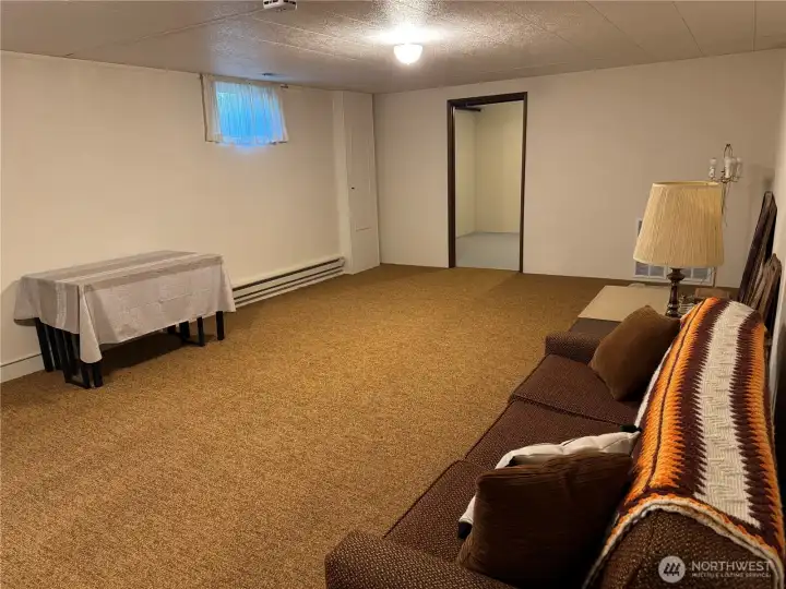 Possible Family/Rec Room.