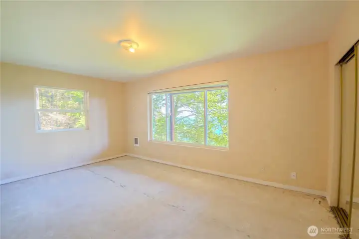Light-filled Bedroom 3.
