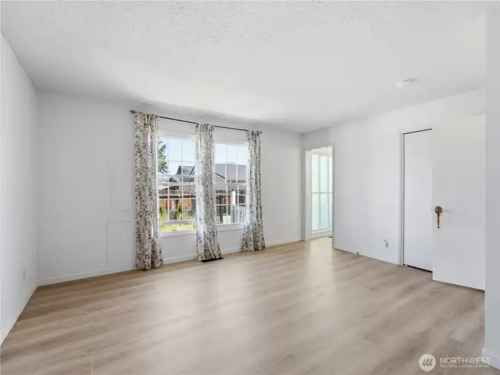 Peaceful owner's retreat with mid-century character. Peaceful owner's retreat with mid-century character.