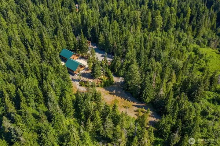 A year-round destination for quintessential Northwest recreation including snowmobiling, snow shoeing, boating, hiking, and biking.