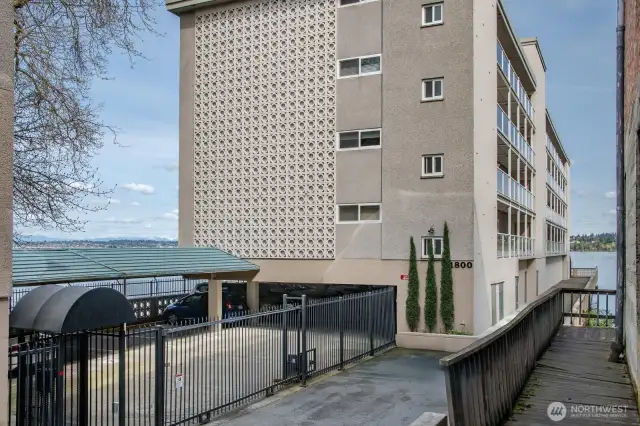 Welcome to Madison Park Waterfront Condominium
