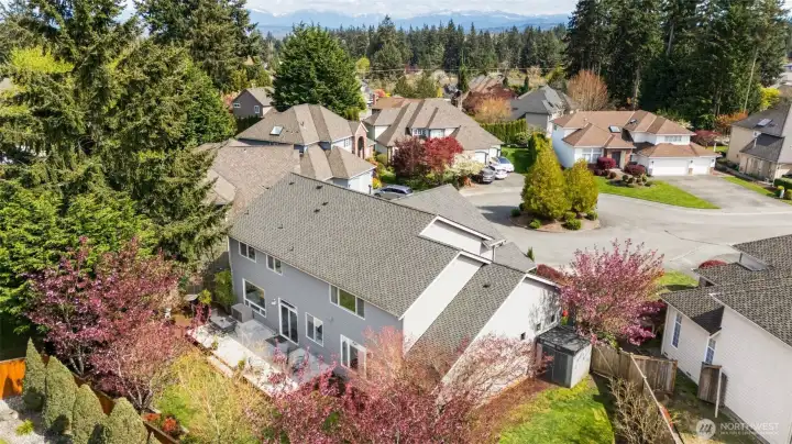 Great sun exposure and excellent  positioning off the cul-de-sac.