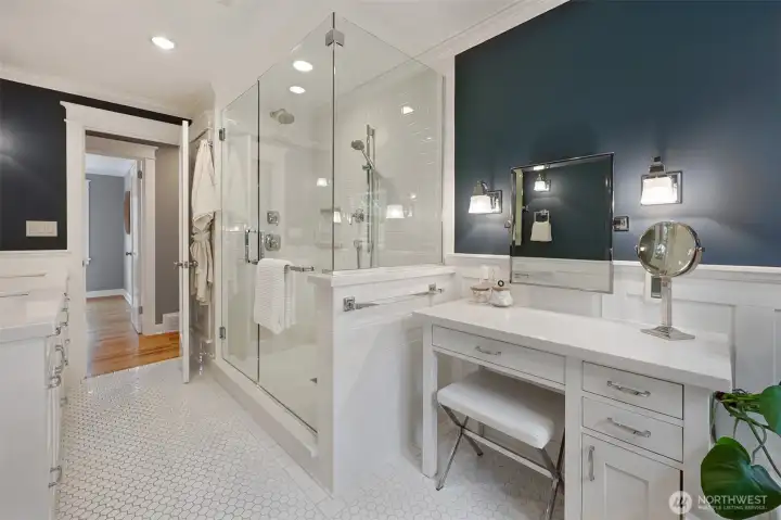 Sharing a morning routine never looked so good...