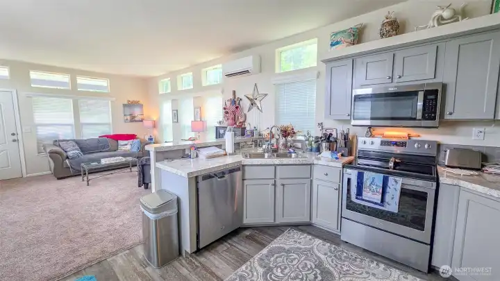 Open and Airy, from Living Rm to Kitchen!