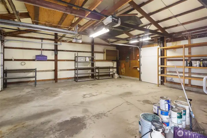 Detached 2 car garage