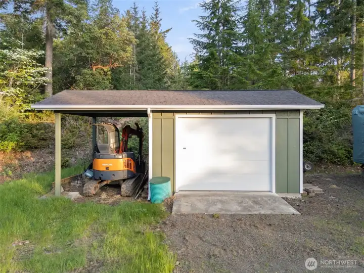 Shop with carport