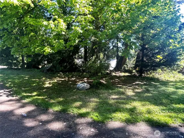1566 Dallman Rd, Camano Island 98282