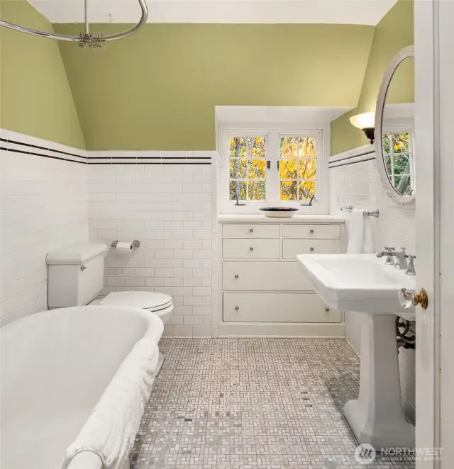 Vintage updated bath