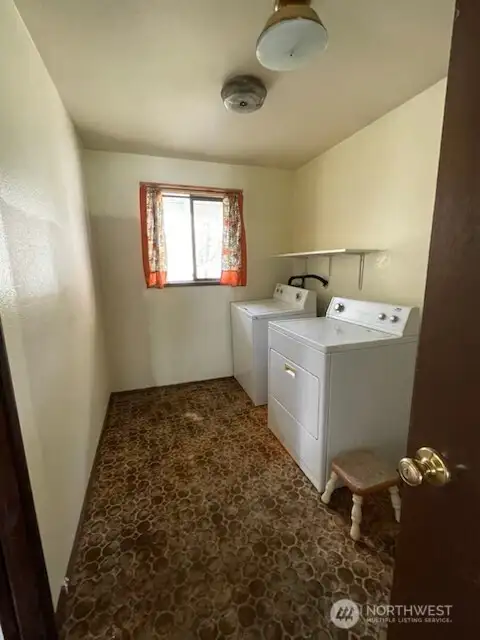 Large Utility Room